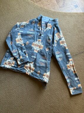 Pendleton Southwestern Print Quarter-Zip Pullover
